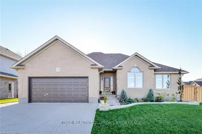 35 Bricker Avenue, Centre Wellington, On N0b 1s0