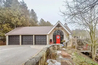 17 Chaple Street, Centre Wellington, On N0b 1s0