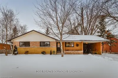 344 Smith Street, Wellington North, On N0b 1a0