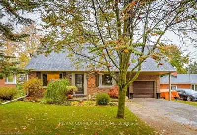 16 Bennett Avenue, Guelph, On N1e 2c4