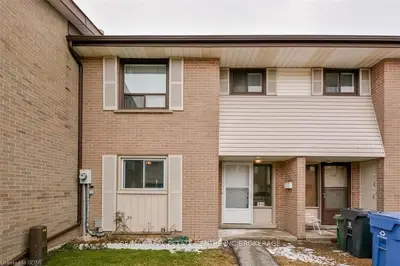427 Victoria Road N B14, Guelph, On N1e 5j9