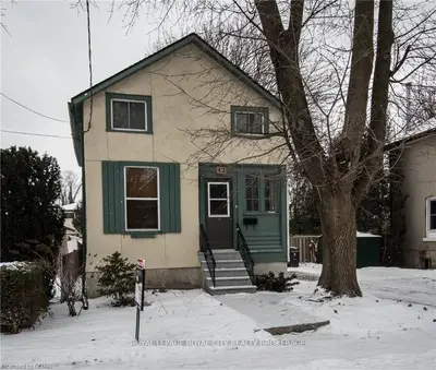 42 Bristol Street, Guelph, On N1h 3l6