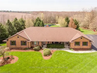 5322 Jones Baseline, Guelph/eramosa, On, N1h 6h7