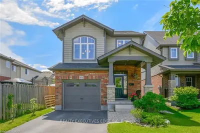 68 Laughland Lane, Guelph, On N1l 0c6