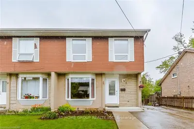 6 Highland Road, Centre Wellington, On N1m 2c4