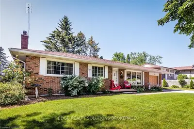 570 Mcalister Street, Centre Wellington, On N1m 2g7