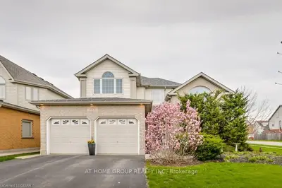 1 Cummings Court, Guelph, On N1l 1p1