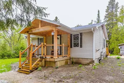 8410 Sixth Line, Wellington North, On N0g 2e0