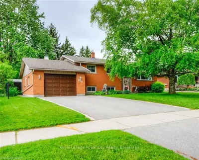 615 Victoria Terrace, Centre Wellington, On N1m 2g6