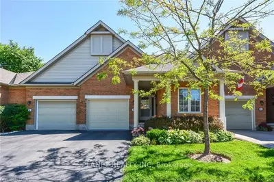 8 Amberwood Lane, Guelph, On N1g 4x7