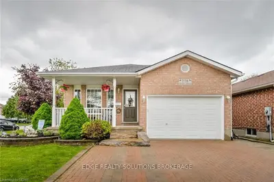 778 Victoria Terrace, Centre Wellington, On N1m 3l5