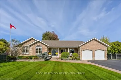 815 St George Street E, Centre Wellington, On N1m 3n6