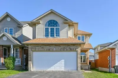 3 Beattie Street, Guelph, On N1h 8n2