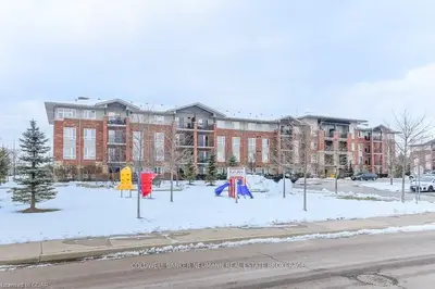 60 Lynnmore Street 102, Guelph, On N1l 0j8