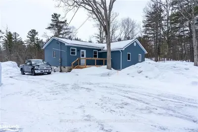 1649 HONEY HARBOUR Road, Georgian Bay, ON L0K 1S0