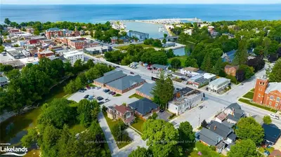 18 BOUCHER Street W, Meaford, ON N4L 1P4