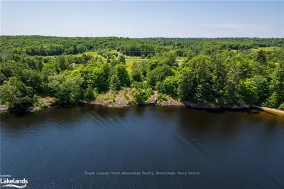 50 TALLY HO SWORDS Road, Seguin, ON P2A 0B2