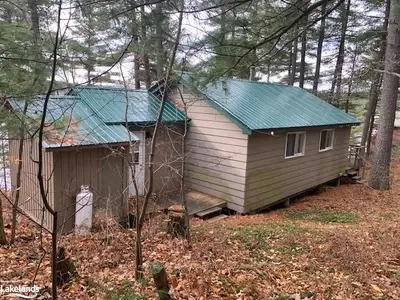 250 STUMPY BAY Road, Parry Sound Remote Area, ON P0H 1S0