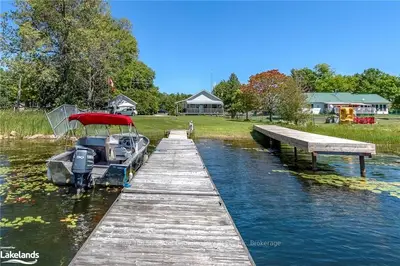 2585 HONEY HARBOUR Road, Georgian Bay, ON P0E 1E0