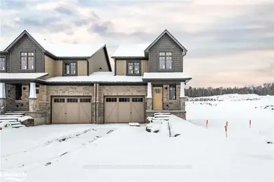 48 EAGLECREST Avenue, Huntsville, ON P1H 0G5