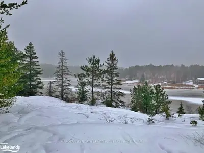 30 THOMAS Crescent, French River / Rivière des Français, ON P0M 1A0