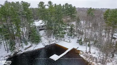 2878 MUSKOKA ROAD 118, Muskoka Lakes, ON, P0B 1J0