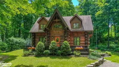 104 EAST Road, Armour, ON P0A 1C0