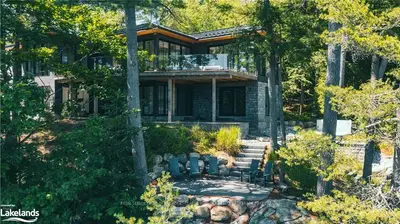 1070 HAMILLS POINT Road, Muskoka Lakes, ON P0C 1H0