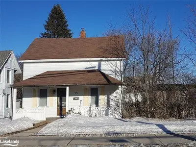 75 GIBSON Street, Parry Sound, ON P2A 1X4