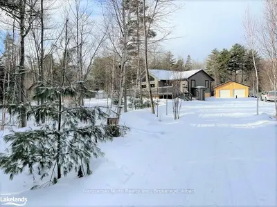 85 HASS Road, French River / Rivière des Français, ON P0M 1A0