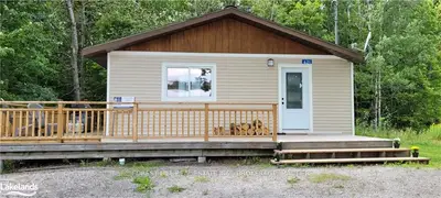 621 HIGH Street, Georgian Bay, ON P0C 1H0