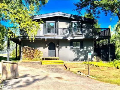 102 WYANDOT Court, Blue Mountains, ON L9Y 0S4