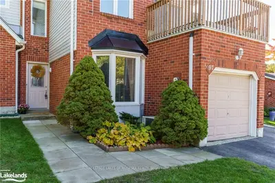 97 SHORELINE Drive, Bracebridge, ON P1L 1Z4