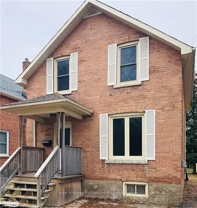 1665 4th Avenue W, Owen Sound, ON N4K 4X5