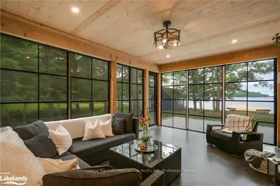 1272 DAWSON Road, Muskoka Lakes, ON P0B 1M0