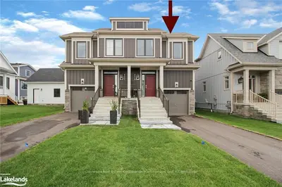 179 Courtland Street, Blue Mountains, ON L9Y 4E4