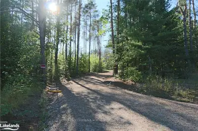 1542 ETWELL Road, Huntsville, ON P1H 2J2