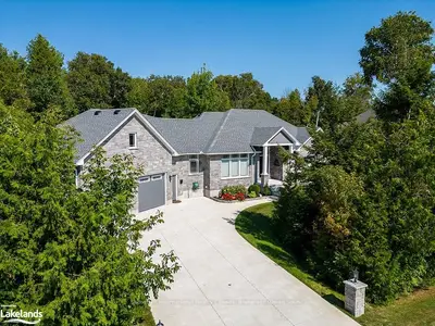 135 TRILLIUM Drive, Saugeen Shores, ON N0H 2C2