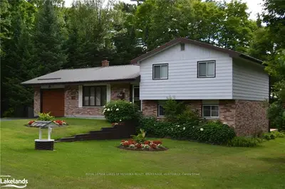960 MUSKOKA RD 3, Huntsville, ON, P1H 1E2
