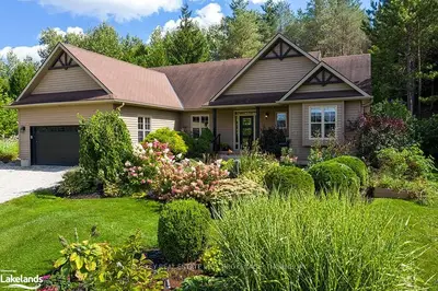 114 Faircrest Lane, Blue Mountains, ON N0H 1J0