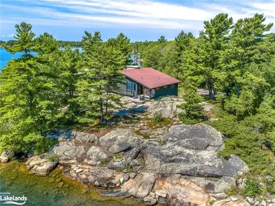 2 ISLAND 3190, Georgian Bay, ON, P0E 1E0
