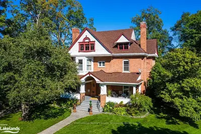 927 3RD Avenue W, Owen Sound, ON N4K 4P7