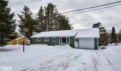 346 Highview Drive, Huntsville, ON P1H 1C1