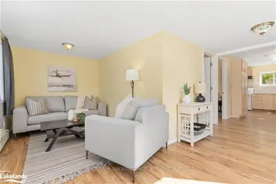 17 CANN Street, Huntsville, ON P1H 1K7