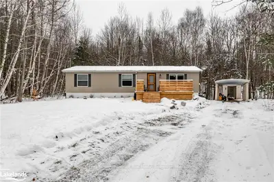 10 MOUNT VERNON Trail, Huntsville, ON P1H 1E3