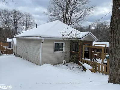 411 MUSKOKA 3 Road N, Huntsville, ON P1H 1C5