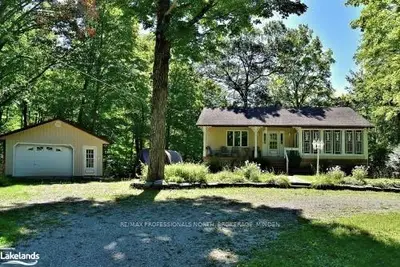 1362 CRYSTAL LAKE Road, Trent Lakes, ON K0M 2A0