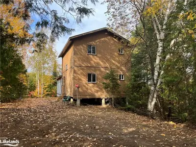 2841 IB&O RAIL Trail, Highlands East, ON K0L 2Y0