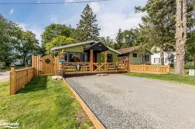 161 Quebec Street, Bracebridge, ON P1L 1E8