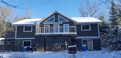 956 DICKIE LAKE Road E, Lake of Bays, ON P0B 1A0